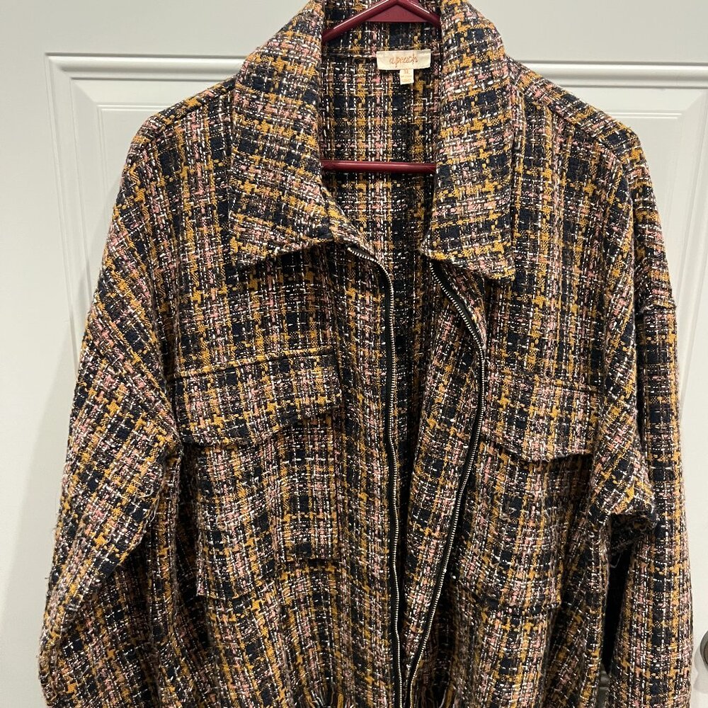 Apeach brand blazer from the buckle size XL